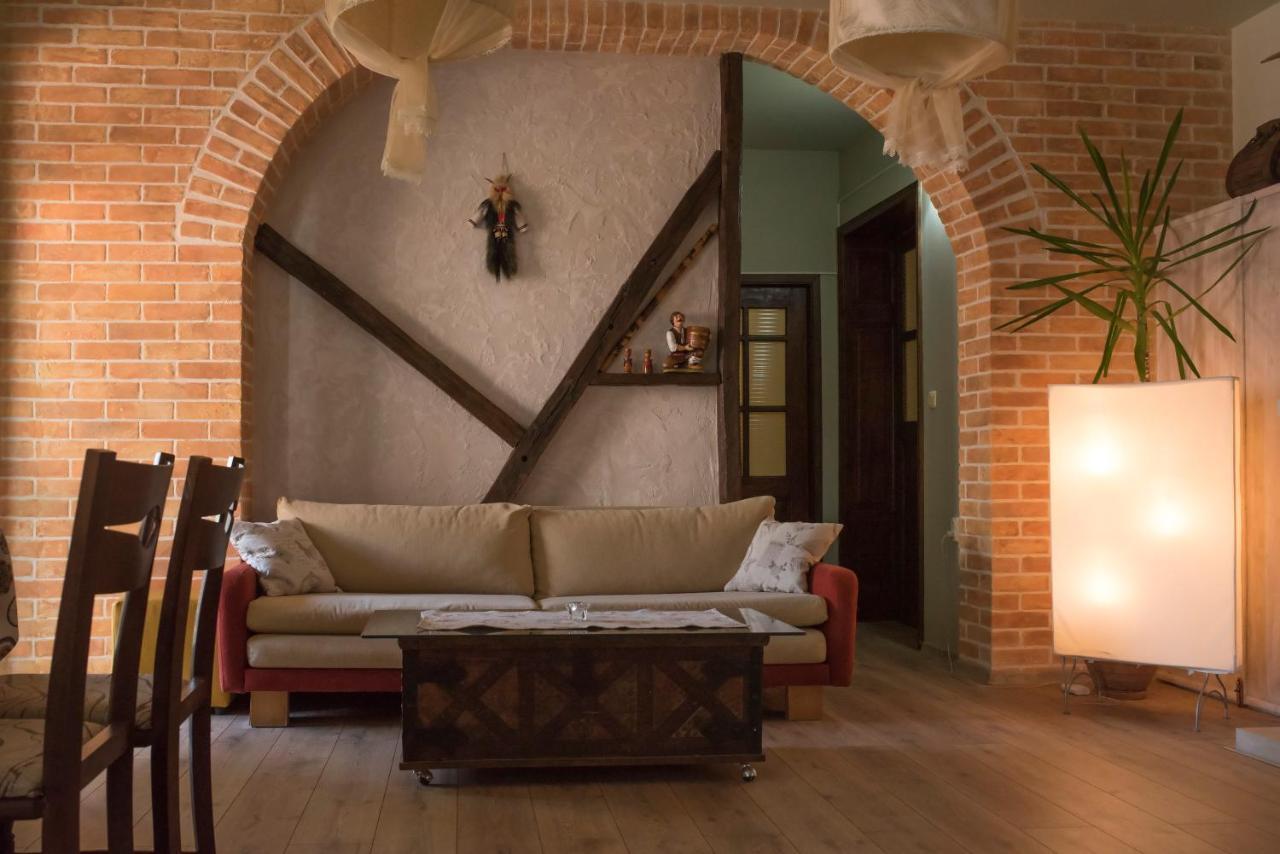 The Sunny Guest House Of Veliko Tarnovo-Amazing View, Top Location Extérieur photo