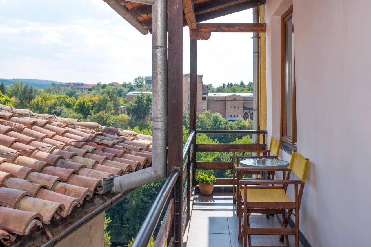 The Sunny Guest House Of Veliko Tarnovo-Amazing View, Top Location Extérieur photo
