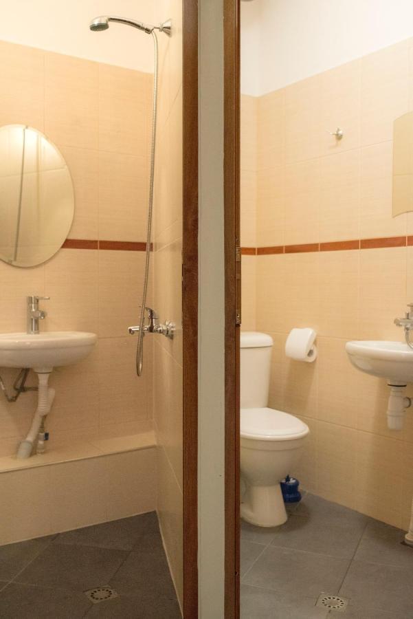 The Sunny Guest House Of Veliko Tarnovo-Amazing View, Top Location Extérieur photo